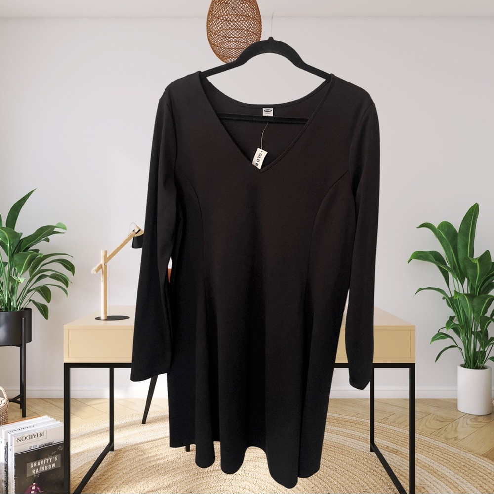 Womens Old Navy Black Long-Sleeved Dress US Size XL **BRAND NEW W/TAGS**